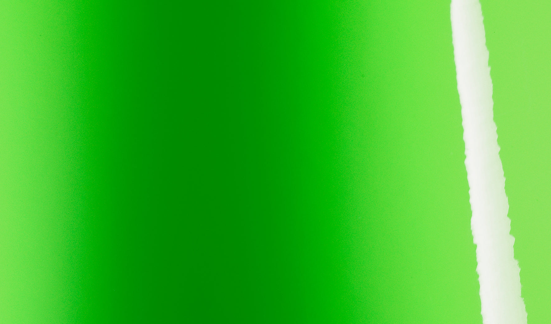 GLOSS GRASS GREEN