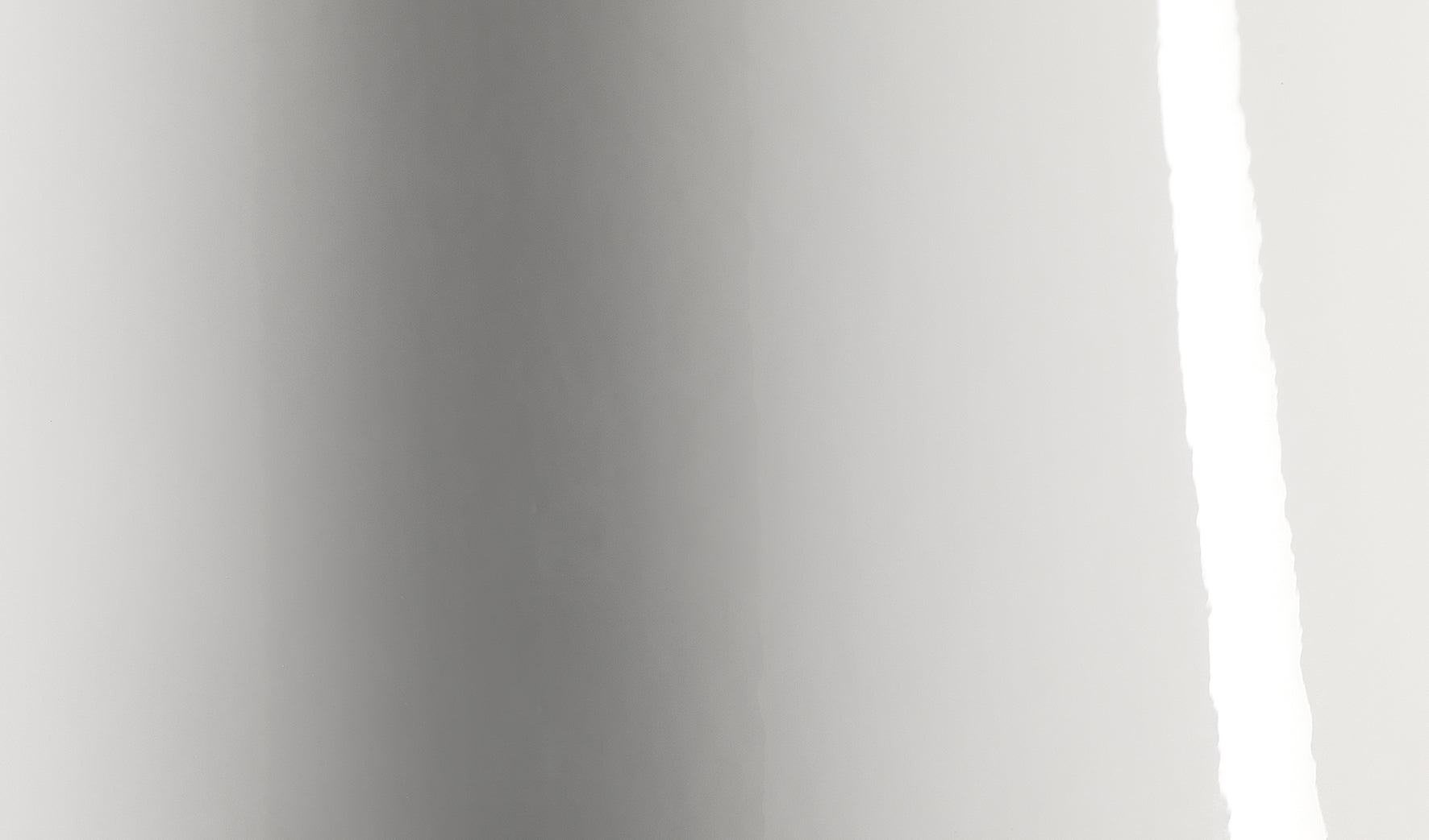 GLOSS GREY