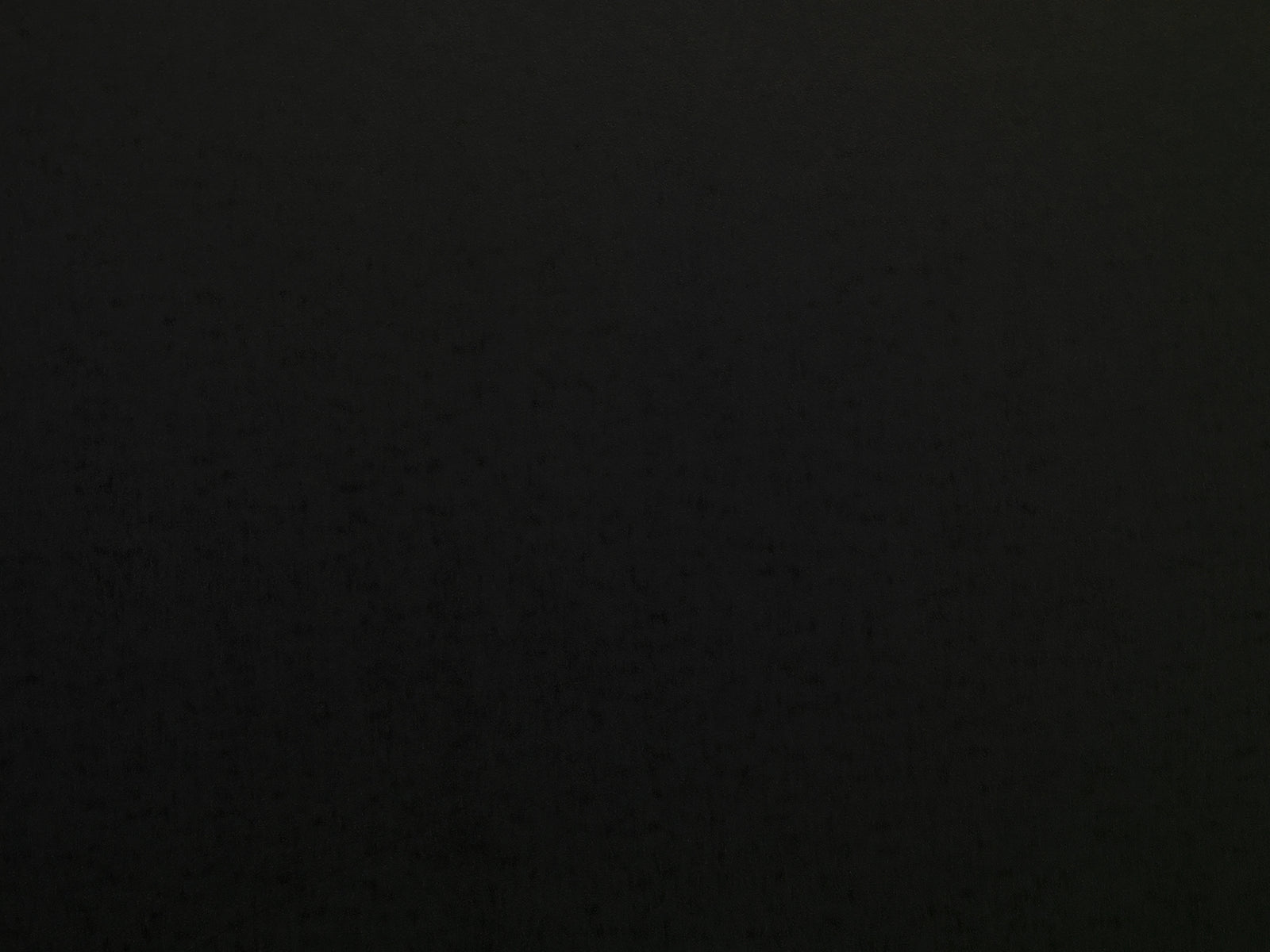MATTE BLACK